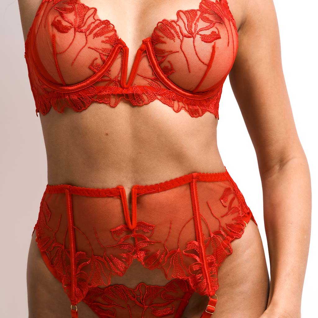 Soutien-gorge dentelle florale rouge Amor & Alma 
